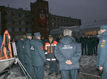 глава мчс потребовал выплатить все премии и доплаты сотрудникам до 27 декабря