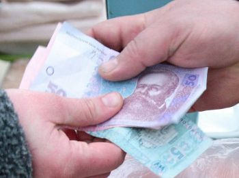 власти украины начали перечислять пенсии в краматорск и славянск