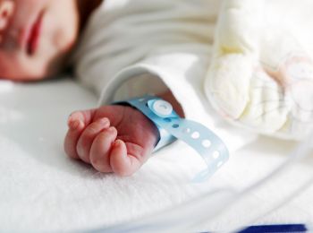 минтруд рассказал о снижении рождаемости в 2018 году