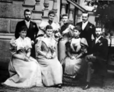 ГРАЖДАНЕ РОМАНОВЫ (часть 1) - Совершенно Секретно