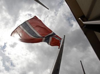норвегия пересмотрит долю в российских активах из-за санкций ес