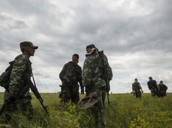 ополченцы захватили восемь бойцов “айдара”