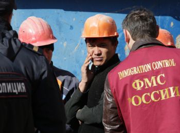 в 3 раза больше иностранцев получили разрешение на работу в москве за 2014 год