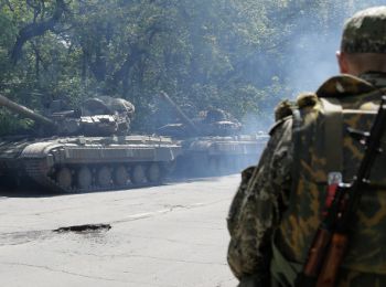 порошенко: за сутки более 20 раз был нарушен режим прекращения огня