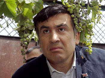 саакашвили ждет международный розыск и суд у себя на родине