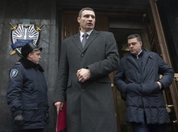 виталий кличко считает, что выборы президента украины должны состояться в марте 2014 года