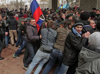 кпрф, лдпр и «справедливая россия» отказались от поправок в закон о митингах