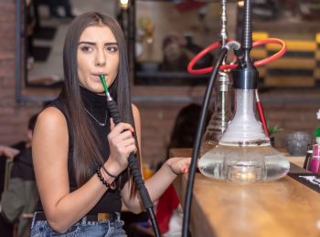 минздрав поддержал запрет на курение кальянов в кафе