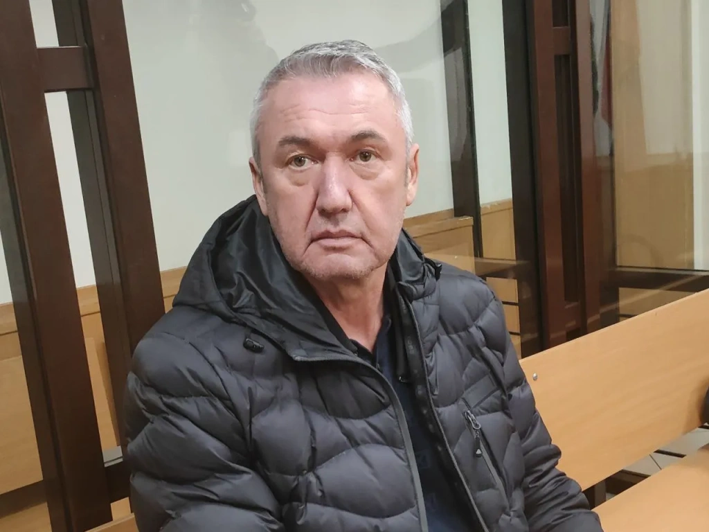 Миннуллин под стражей