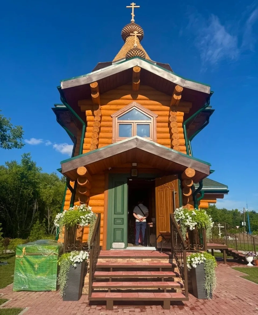 Храм Храм святого Феодора Томского
