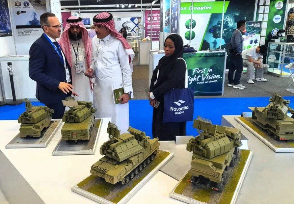 оружейная выставка