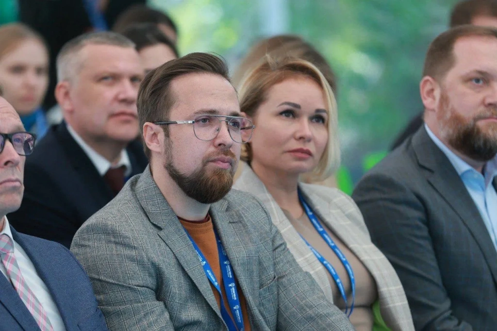 Юлия Федорова на форуме «Земляне» - организатор