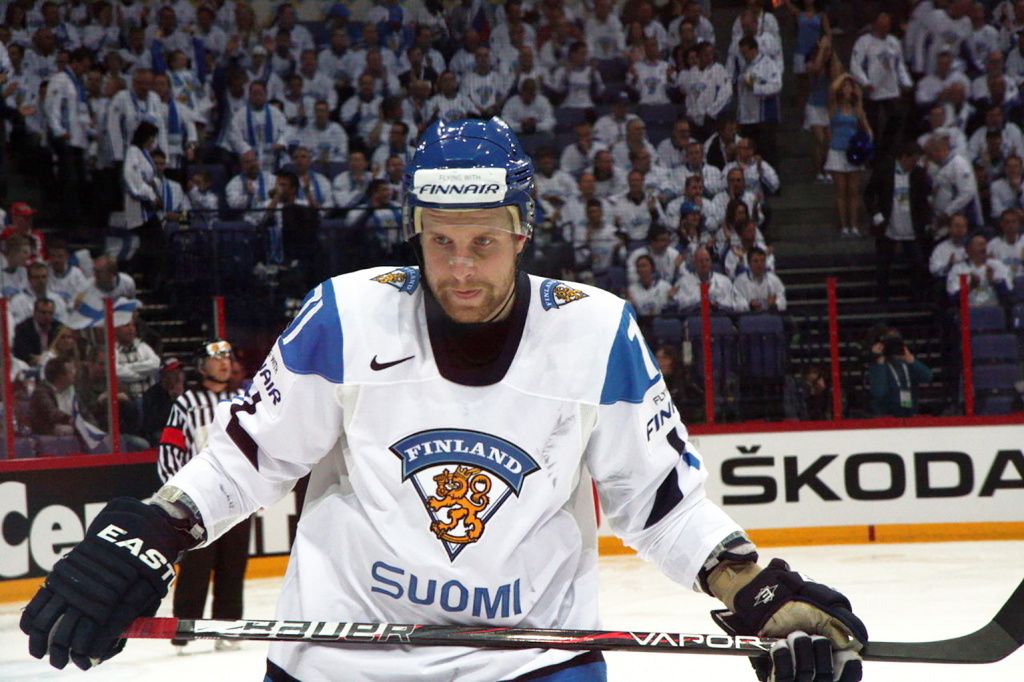 финн лео комаров.jpg