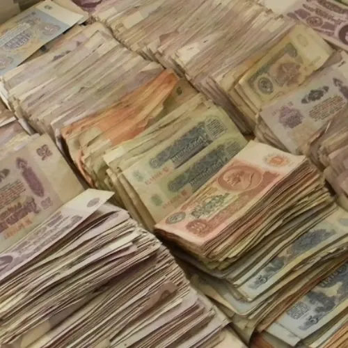 куча советских денег