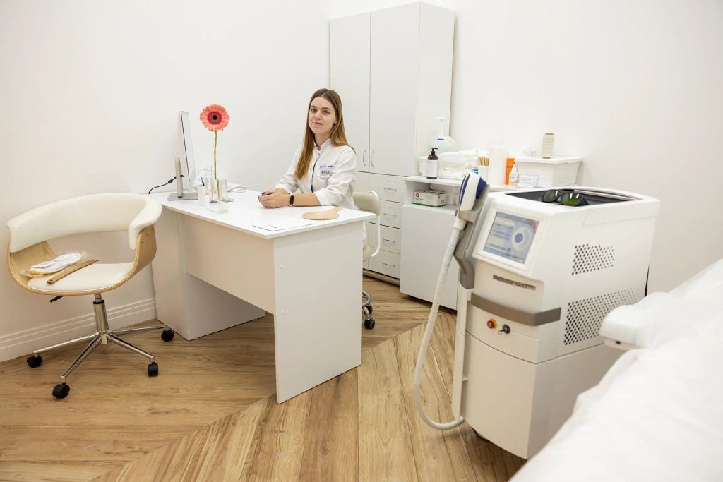 Консультация врача в клинике EPILAS