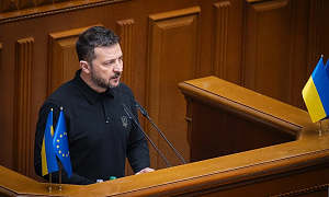 Зеленский внес в Раду проекты о продлении военного положения и мобилизации на Украине