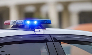 Школьник напал с ножом на учительницу в Петербурге