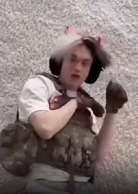 мизулина попросила проверить блогера некоглая за пародию на раненного российского солдата (видео)