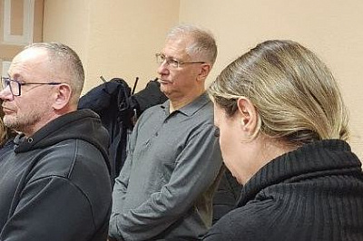 сотрудник ростехнадзора получил 4 года условно за ущерб в 5 миллиардов рублей 