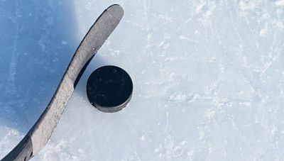 молодежная сборная россии победила австрию на мчм по хоккею