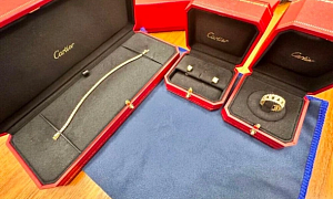 Таможенники задержали россиянку из Дубая с украшениями Cartier на 5 млн руб.