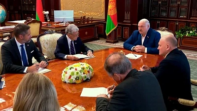 лукашенко освободил 52 заключенных по просьбе трампа, а сша сняли санкции с belavia - Сайт Газеты «Совершенно Секретно»