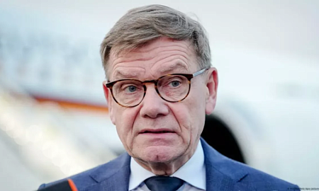 Bild: глава МИД ФРГ Вадефуль потребовал от Зеленского делать больше заказов у немецкого ВПК