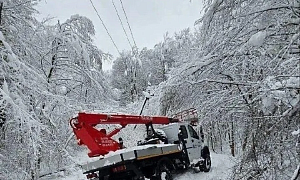 Около 43 тысяч человек остаются без света из-за непогоды на Кубани