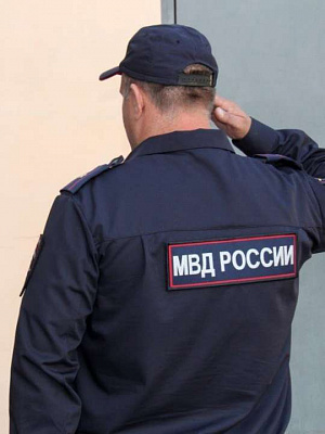 в омске в собственном доме найден застреленным директор крупного российского предприятия
