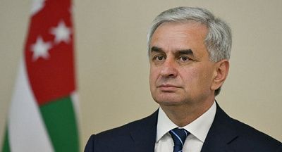 хаджимба выигрывает выборы президента абхазии