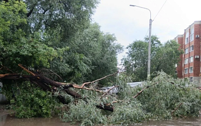 в петербурге - наводнение, в омске ураган снес балкон  - Сайт Газеты «Совершенно Секретно»