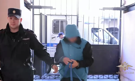 Силовики вскрыли финансовую пирамиду, лишившую 200 человек 600 млн рублей