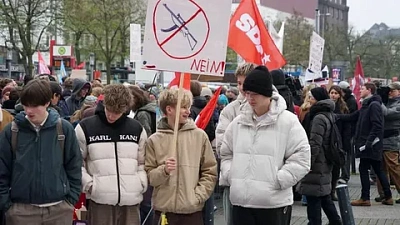 сми: забастовки школьников пройдут 25 сентября в фрг против воинской повинности  - Сайт Газеты «Совершенно Секретно»