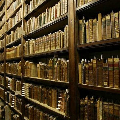 пряталась в гостиницах: в москве нашли главного библиотекаря государственной публичной исторической библиотеки