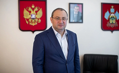 главу минздрава краснодарского края задержали по делу о мошенничестве - Сайт Газеты «Совершенно Секретно»