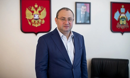 Главу Минздрава Краснодарского края задержали по делу о мошенничестве. Его незаконное имущество превысило 1 млрд