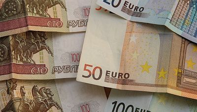 россия и ес хотят перейти на расчеты в рублях и евро