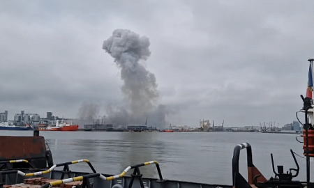 Морской беспилотник взорвался в порту Румынии