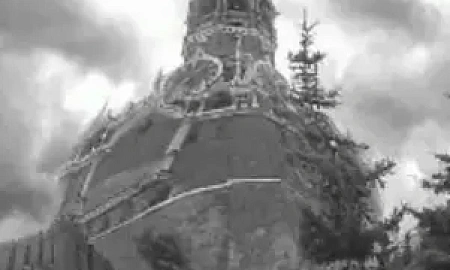 ГОЛУБЫЕ ЕЛИ В КРЕМЛЕ. И ПИЛИ ТОЖЕ