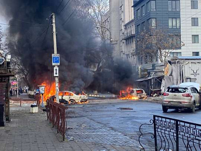 5 погибших, 35 раненных: президент украины владимир зеленский сообщил об обстреле херсона (видео)